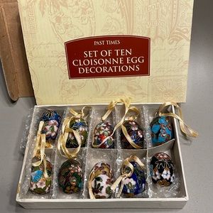 Past times Set of 10 Cloisonne Egg Decorations - mini - in box